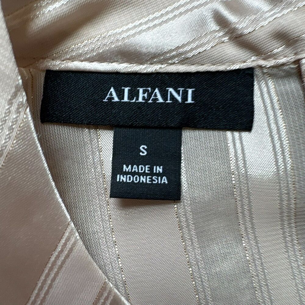 Alfani T-Shirt Womens Small Beige Long Sleeve WITH TANK TOP Sz S - Picture 3 of 8